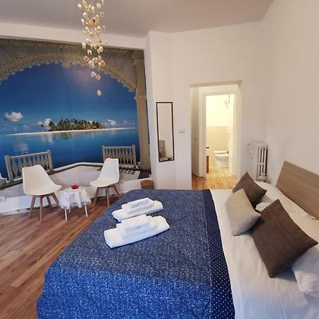 La Finestra Sul Mondo B&B Rome Bagian luar foto
