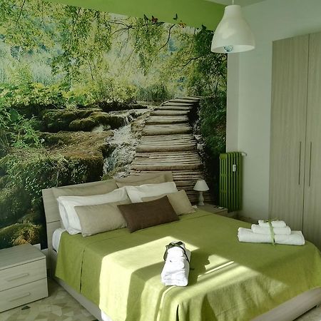 La Finestra Sul Mondo B&B Rome Bagian luar foto