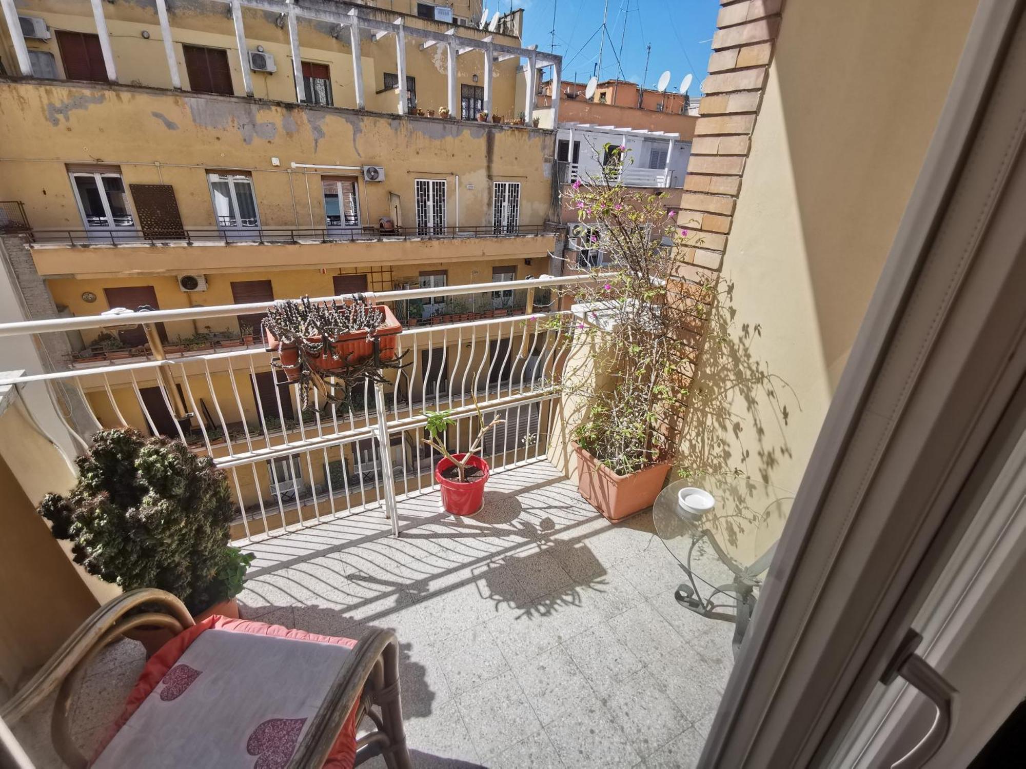 La Finestra Sul Mondo B&B Rome Bagian luar foto